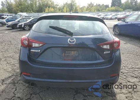 2018 Mazda 3 Touring из США, поврежденный, VIN 3MZBN1L37JM272921